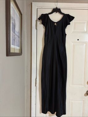 Old Navy Black Flutter-Sleeve Maxi Dress with Keyhole